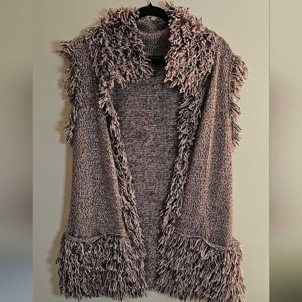 Magaschoni Fringed Shaggy Knit Vest in Brown and Tan Size S. Excellent Condition